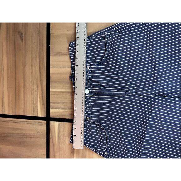 Pull and bear striped pants size 6  - Picture 3 of 8